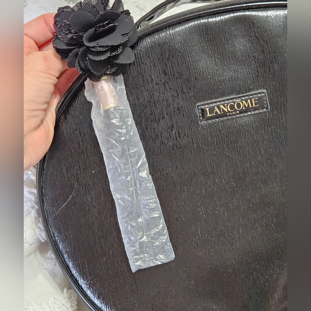 Lancome Paris Large Black Cosmetic Makeup Travel Bag With Gold + Pink Details - Picture 6 of 10